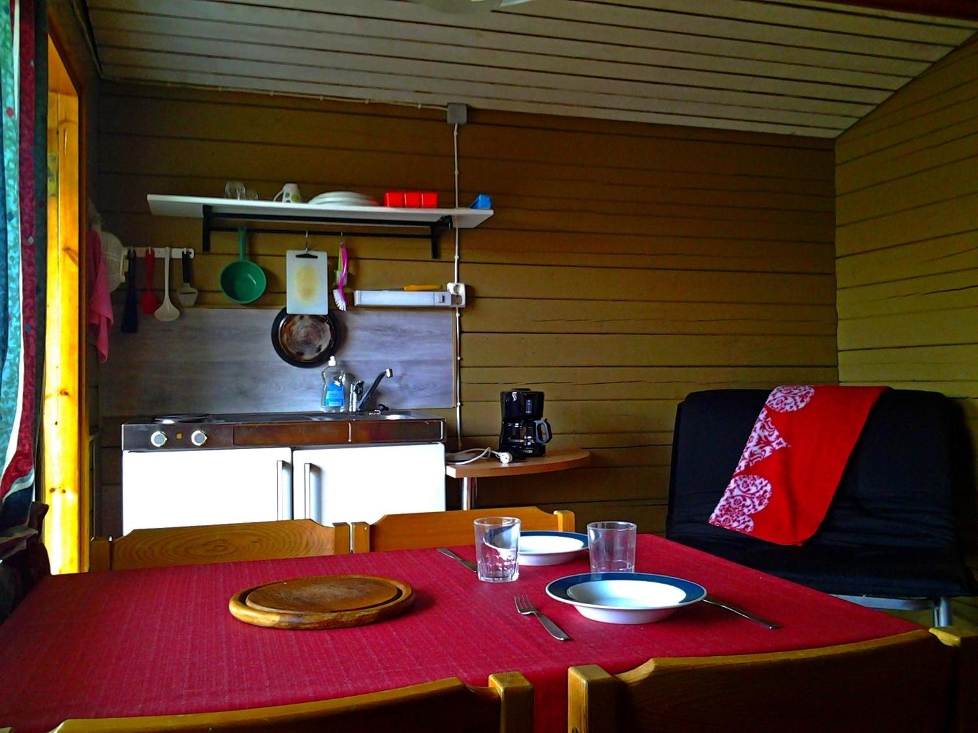 Ukonjaerven Holiday Village Ivalo Quarto foto